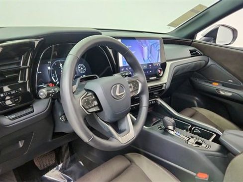 Used 2025 Lexus TX 350 350 Luxury image 18