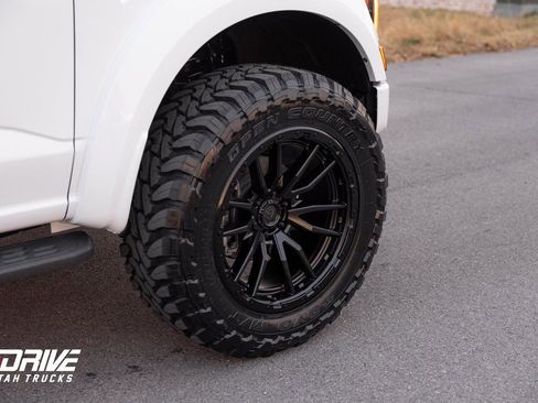 Used 2025 Ford F150 Raptor image 8