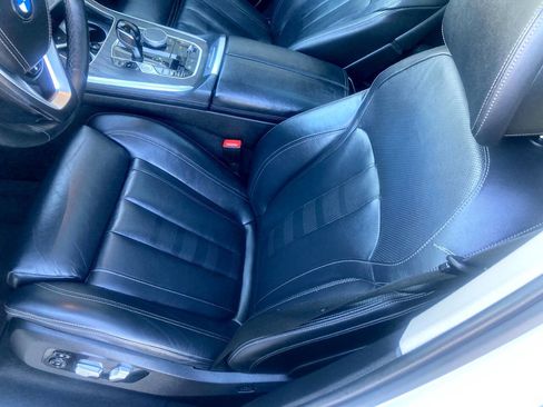 Used 2022 BMW X7 xDrive40i w/ Premium Package AWD/4WD image 13