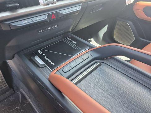 New 2027 Kia Telluride SX Prestige AWD/4WD image 9