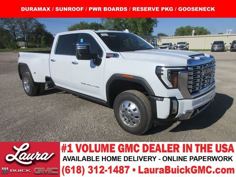 New 2026 GMC Sierra 3500 Denali w/ Denali Reserve Package AWD/4WD image 1