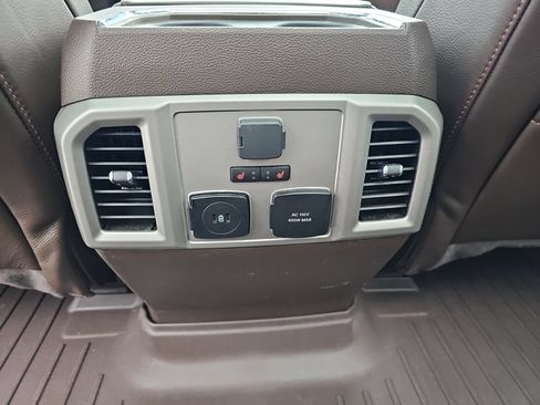 Used 2022 Ford F350 King Ranch w/ King Ranch Ultimate Package AWD/4WD image 29