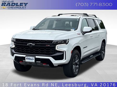 Used 2023 Chevrolet Suburban Z71 w/ Off-Road Capability Package AWD/4WD image 1