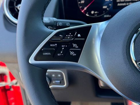 New 2026 Mercedes-Benz GLB 250 image 22