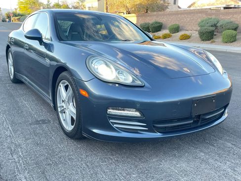 Used 2010 Porsche Panamera 4S AWD/4WD image 3