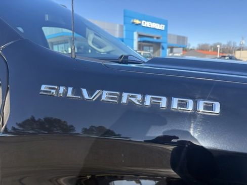 Used 2019 Chevrolet Silverado 1500 Custom image 7