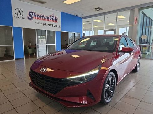 Used 2023 Hyundai Elantra Blue w/ Preferred Accessory Package FWD image 1