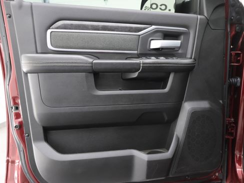 Used 2022 RAM 2500 Big Horn w/ Night Edition image 37