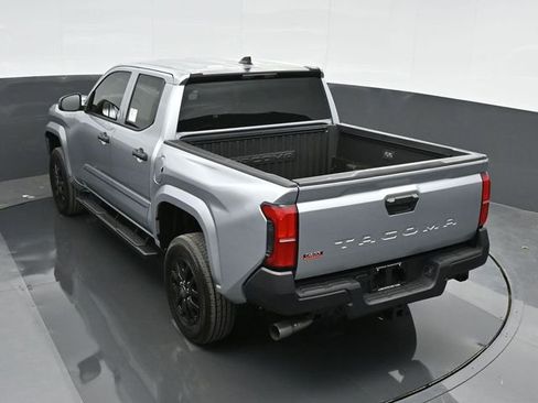 Used 2025 Toyota Tacoma SR image 35