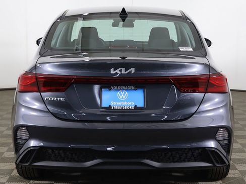 Used 2023 Kia Forte LXS w/ LXS Technology Package FWD image 11