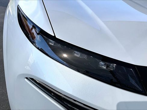 New 2026 Nissan Murano Platinum AWD/4WD image 18