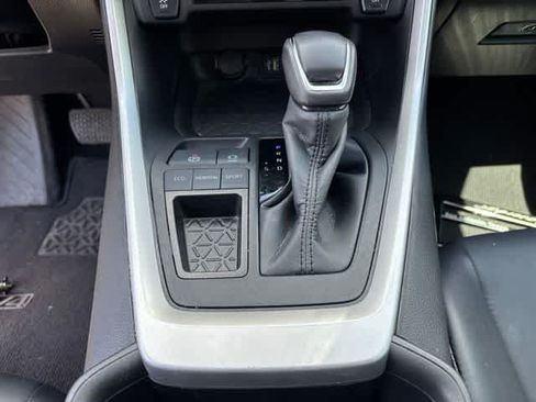 Used 2023 Toyota RAV4 XLE Premium FWD image 18