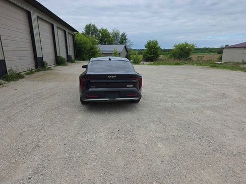 Used 2025 Kia K4 FWD image 8