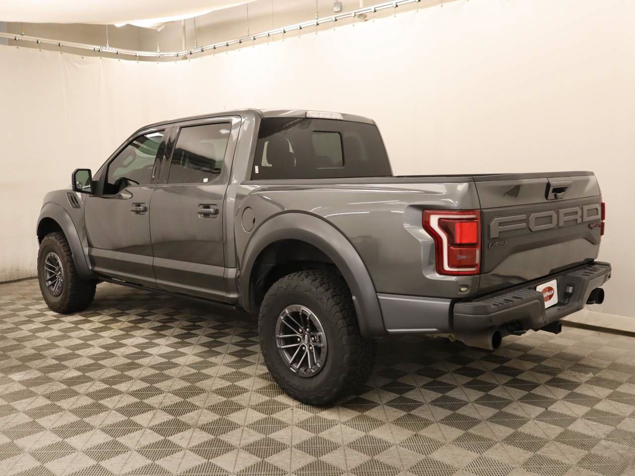 Used 2019 Ford F150 Raptor w/ Equipment Group 802A Luxury AWD/4WD image 3