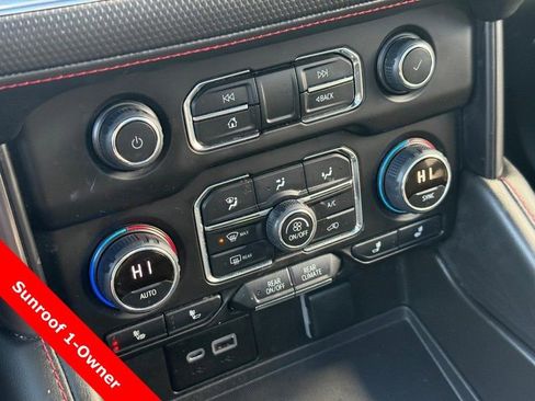 Used 2023 Chevrolet Suburban RST image 28