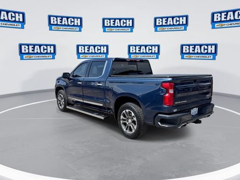 Used 2022 Chevrolet Silverado 1500 High Country w/ Z71 Off-Road Package AWD/4WD image 6
