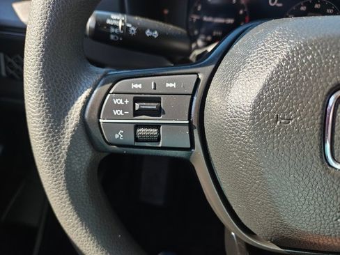 Certified 2024 Honda Accord EX image 22