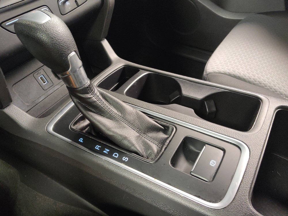 Used 2017 Ford Escape SE w/ Equipment Group 201A FWD image 26