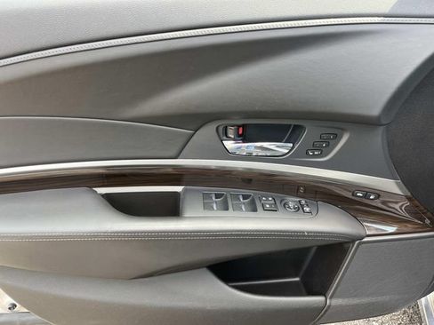 Used 2017 Acura RLX w/ Technology Package FWD image 28