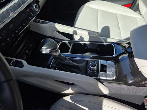 Used 2023 Kia Telluride S w/ S Sunroof Package image 13