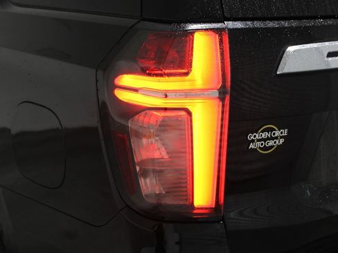 Used 2021 Chevrolet Tahoe Premier w/ Premium Package AWD/4WD image 59
