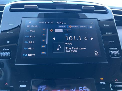 Used 2023 Hyundai Tucson SEL w/ Convenience Package image 16