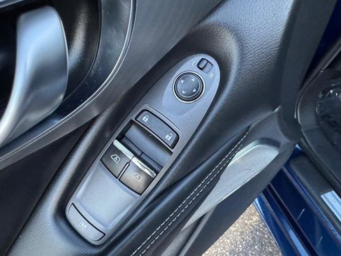 Used 2017 INFINITI Q60 2.0t w/ Premium Plus Package 2.0T image 22