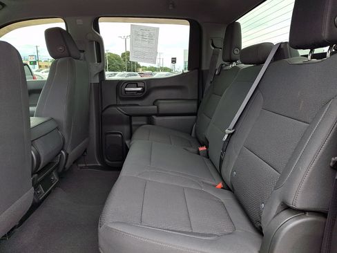 Used 2021 Chevrolet Silverado 1500 Custom Trail Boss AWD/4WD image 10