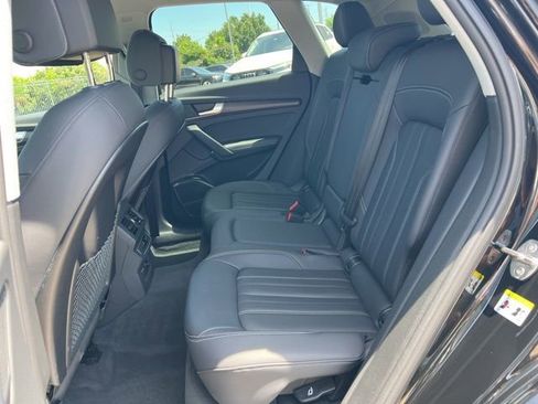 Used 2023 Audi Q5 2.0T Premium Plus w/ Premium Plus Package AWD/4WD image 13