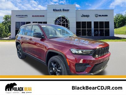 New 2025 Jeep Grand Cherokee Laredo