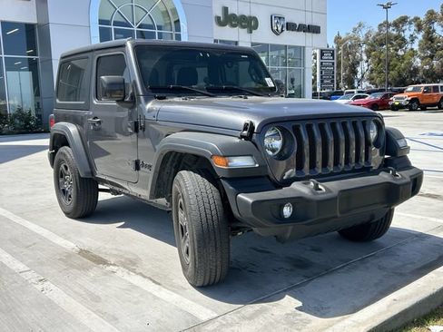 Used 2023 Jeep Wrangler Sport AWD/4WD image 2