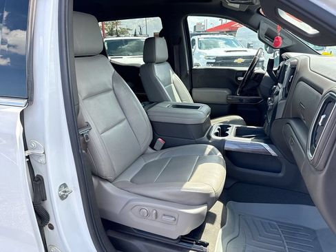 Used 2019 Chevrolet Silverado 1500 LTZ w/ LTZ Convenience Package AWD/4WD image 25