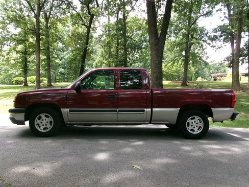 Used 2004 Chevrolet Silverado 1500 LS RWD image 8
