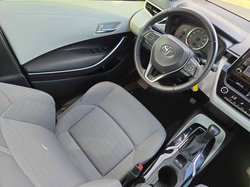 Used 2020 Toyota Corolla SE image 15