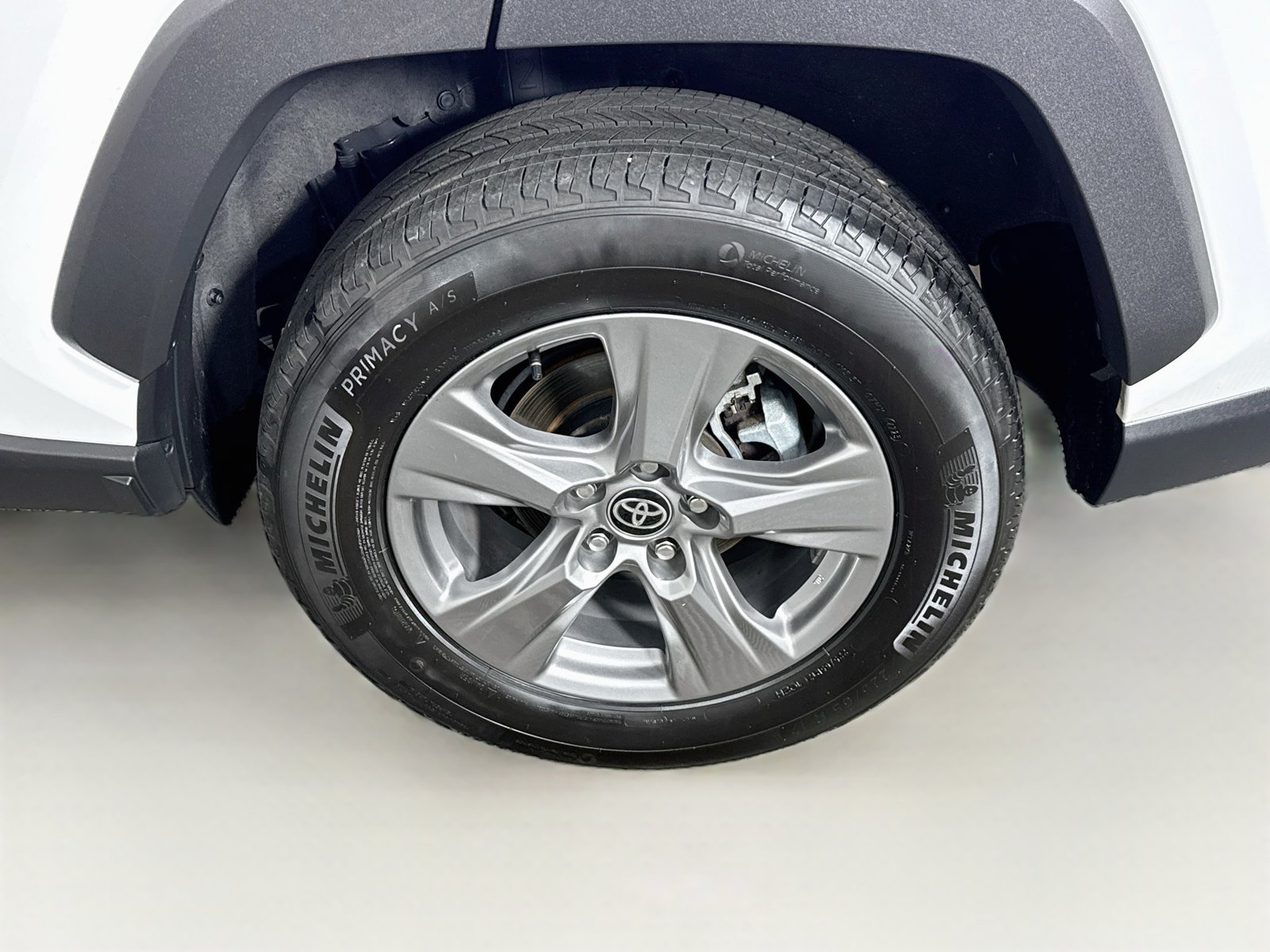 Certified 2024 Toyota RAV4 XLE AWD/4WD image 29