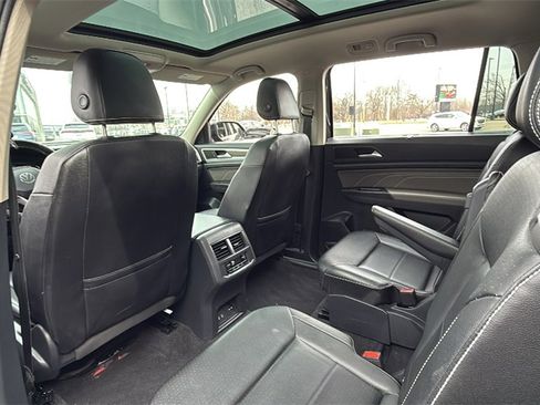 Used 2023 Volkswagen Atlas SEL image 26