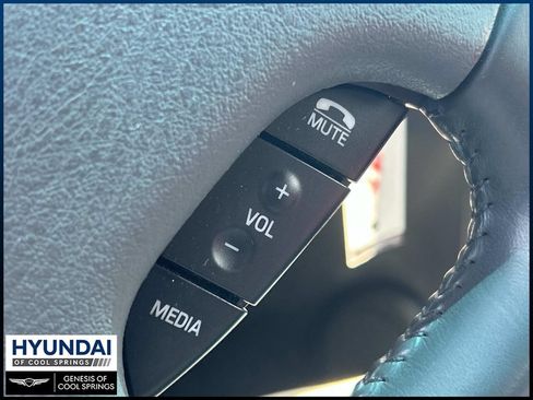 Used 2002 Ford Thunderbird RWD image 21