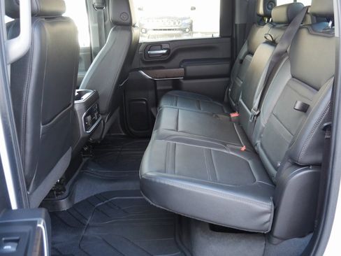 Used 2023 GMC Sierra 3500 Denali w/ Denali Ultimate Package image 27