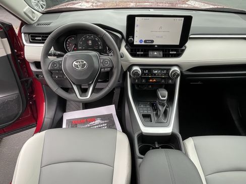 Used 2025 Toyota RAV4 XLE Premium w/ Weather Package AWD/4WD image 9