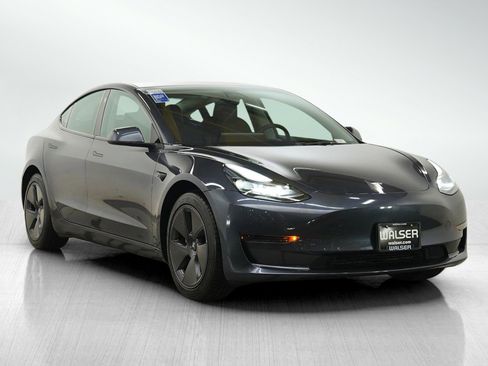 Used 2023 Tesla Model 3 Standard Range RWD image 7