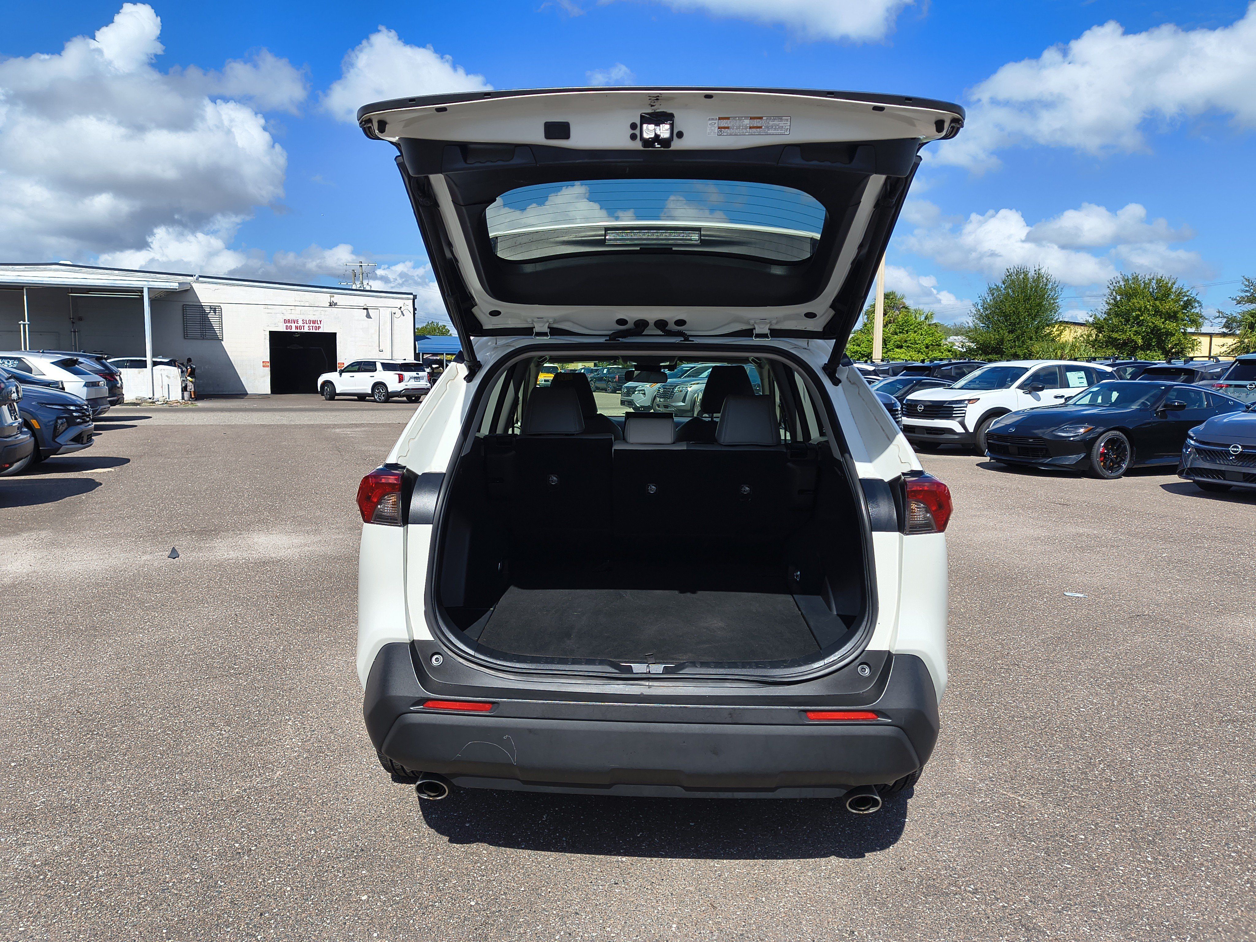 Used 2021 Toyota RAV4 XLE Premium AWD/4WD image 11