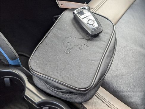 Used 2024 Ford Bronco Wildtrak image 18