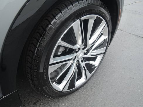 Used 2024 Cadillac Lyriq Luxury w/ LPO, Floor Liner Package image 46