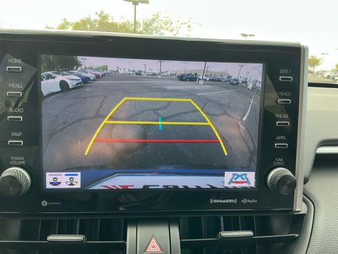 Used 2022 Toyota RAV4 SE w/ Convenience Package image 29