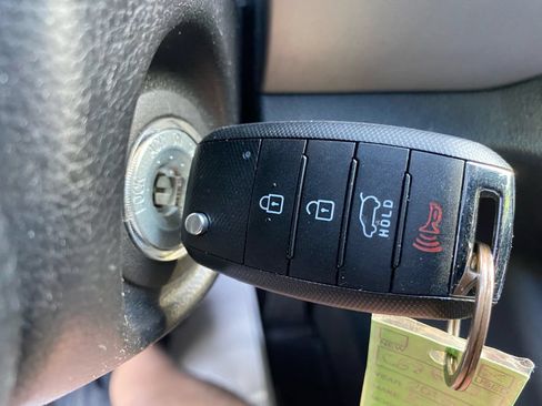 Used 2015 Kia Sportage LX AWD/4WD image 25
