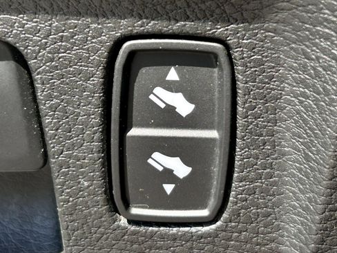 Used 2022 RAM 1500 Big Horn AWD/4WD image 27