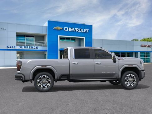 New 2026 GMC Sierra 2500 Denali w/ Denali Reserve Package AWD/4WD image 31