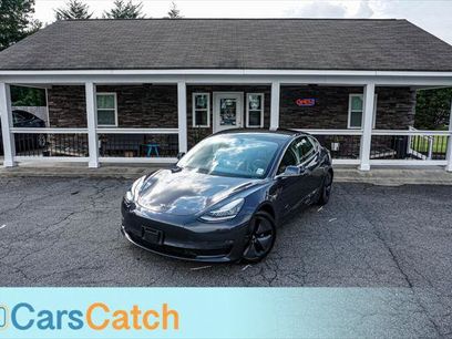 Used 2019 Tesla Model 3 Mid Range