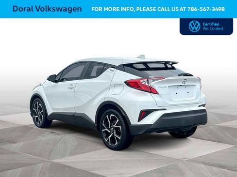 Used 2021 Toyota C-HR XLE FWD image 6