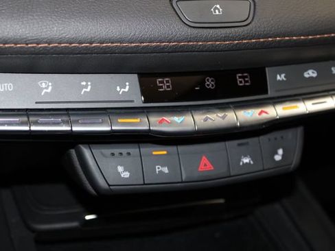 Used 2021 Cadillac XT4 Sport w/ Driver Assist Package AWD/4WD image 19